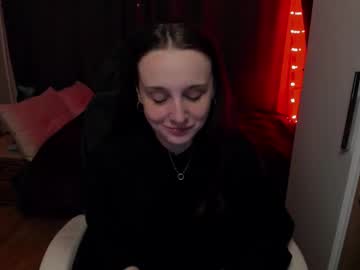 Angel_Runa Chaturbate stream image from November 27, 2025