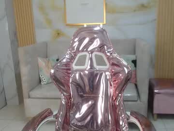 Serabella_S Chaturbate stream image from November 27, 2025