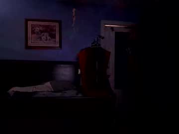Thickambr Chaturbate stream image from November 27, 2025