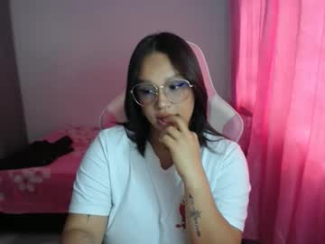 Soy_Cristal4920 Chaturbate stream image from November 27, 2025