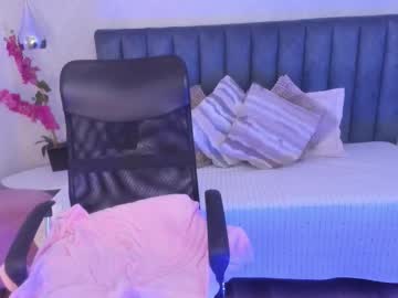 Rosetaylorla Chaturbate stream image from November 27, 2025