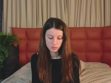 Sorayanox Chaturbate stream image from November 27, 2025