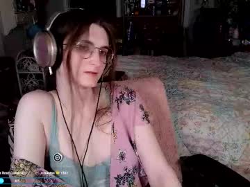 Fzuybnuy Chaturbate stream image from November 27, 2025