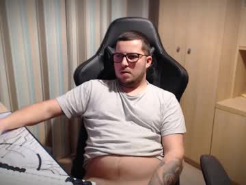 Kevinnlovely95 Chaturbate stream image from November 27, 2025