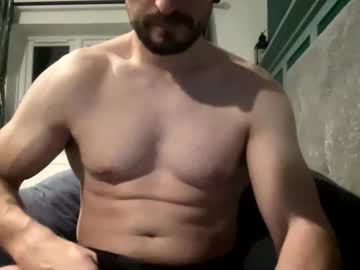 Handsomeboxer90 Chaturbate stream image from November 27, 2025