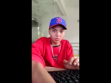 Thomas27f Chaturbate stream image from November 27, 2025