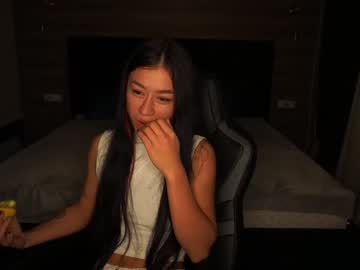 Fatalenellie Chaturbate stream image from November 27, 2025
