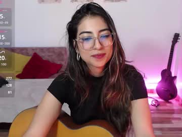 Susanahendrix Chaturbate stream image from November 27, 2025