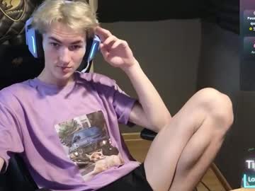 Bambelbye Chaturbate stream image from November 27, 2025