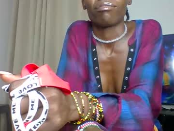 Dannamikayla Chaturbate stream image from November 27, 2025