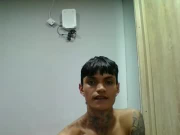 Destrozacucas5000 Chaturbate stream image from November 27, 2025