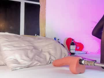 Antonellarussel Chaturbate stream image from November 27, 2025