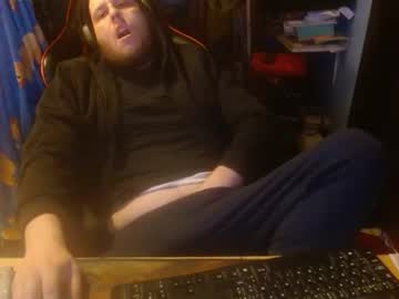 Belgiandudeantwerp Chaturbate stream image from November 28, 2025