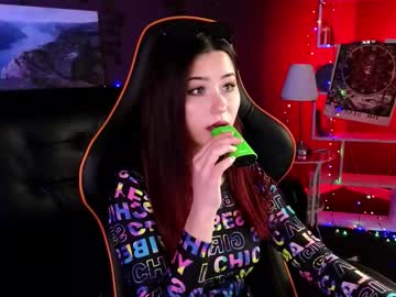 Redmidnight_ Chaturbate stream image from November 28, 2025
