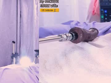 Kaila_Miller Chaturbate stream image from November 28, 2025