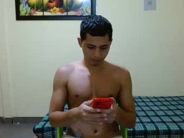 Lil_Condor_Baby Chaturbate stream image from November 28, 2025