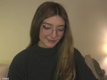 Call_Me_Rosie Chaturbate stream image from November 28, 2025