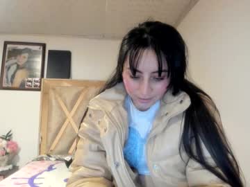 Mia_Kanee Chaturbate stream image from November 28, 2025