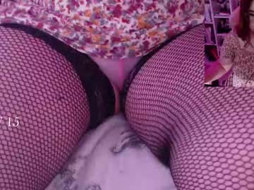 Pink_Girl0n Chaturbate stream image from November 28, 2025