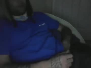 Steveneg13 Chaturbate stream image from November 28, 2025