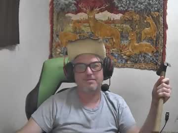 Birdie_Cs2 Chaturbate stream image from November 28, 2025