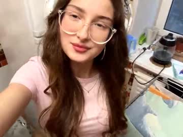 Karmenholgate Chaturbate stream image from November 28, 2025