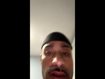 Chrisd3095 Chaturbate stream image from November 28, 2025
