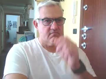 Diego_Riv71 Chaturbate stream image from November 28, 2025