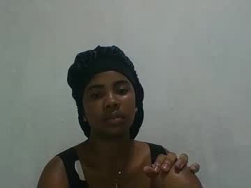 Fleurissa Chaturbate stream image from November 28, 2025