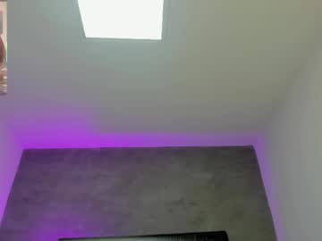 Axaras Chaturbate stream image from November 28, 2025
