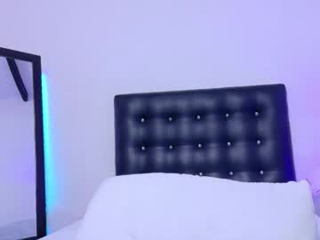 Skinny_Hottie18 Chaturbate stream image from November 28, 2025