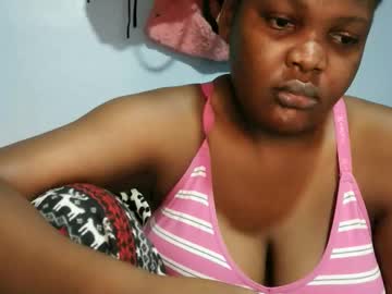 Cute_Roxie Chaturbate stream image from November 28, 2025