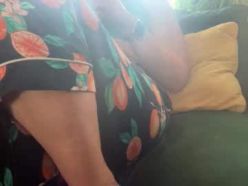 Margolane Chaturbate stream image from November 28, 2025