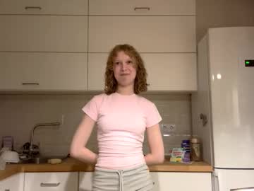 Anglelazich Chaturbate stream image from November 28, 2025