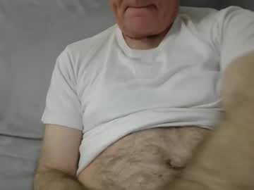 Subforlatinas Chaturbate stream image from November 28, 2025