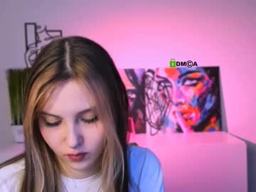 Mira_Lyn Chaturbate stream image from November 28, 2025