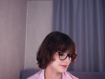 Odettehatt Chaturbate stream image from November 28, 2025
