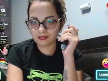 Bela747741 Chaturbate stream image from November 28, 2025