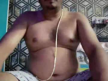 Brahminhugedick Chaturbate stream image from November 28, 2025