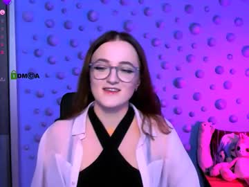 Kim_Classy Chaturbate stream image from November 28, 2025