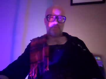 Kinkybouts Chaturbate stream image from November 28, 2025