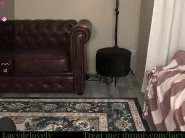 Lucydelovely Chaturbate stream image from November 28, 2025
