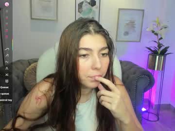 Valeryn_Darter Chaturbate stream image from November 28, 2025