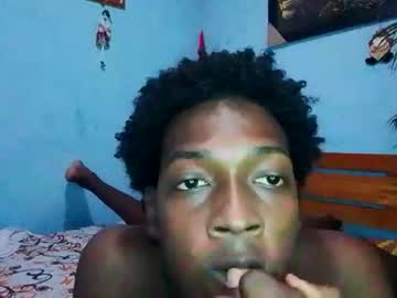 Alex18651688 Chaturbate stream image from November 28, 2025