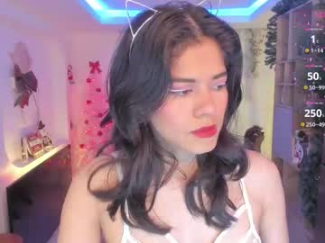 Loverubii Chaturbate stream image from November 28, 2025