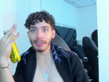Jojobraando Chaturbate stream image from November 29, 2025