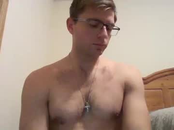 Uncutkinkysin Chaturbate stream image from November 29, 2025