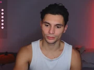 Denlover Chaturbate stream image from November 29, 2025