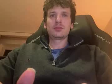 Johnylongstrokes Chaturbate stream image from November 29, 2025