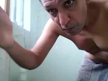 Aargos Chaturbate stream image from November 29, 2025